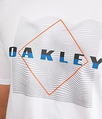 Distorted Wave T-Shirt