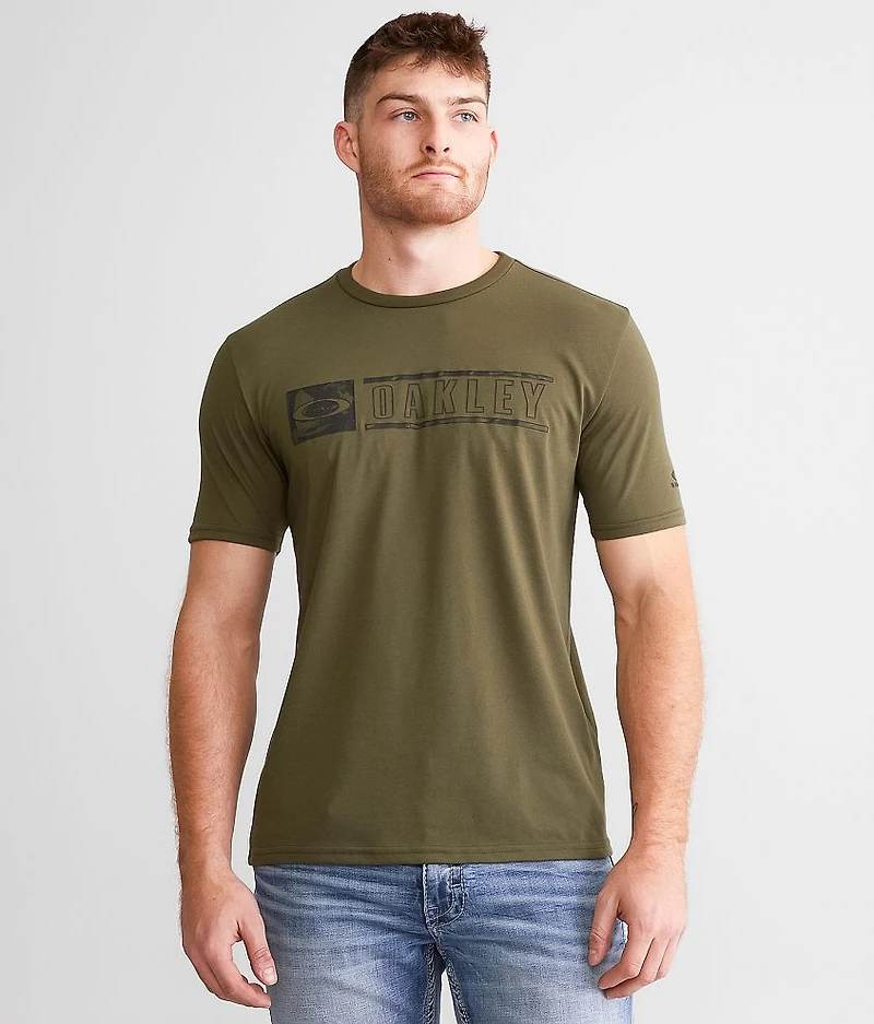 Bark Plate O Hydrolix™ T-Shirt