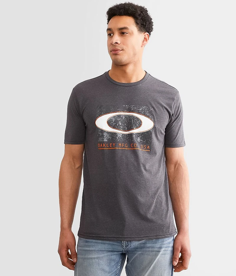 Splatter Camo Ellipse O Hydrolix™ T-Shirt