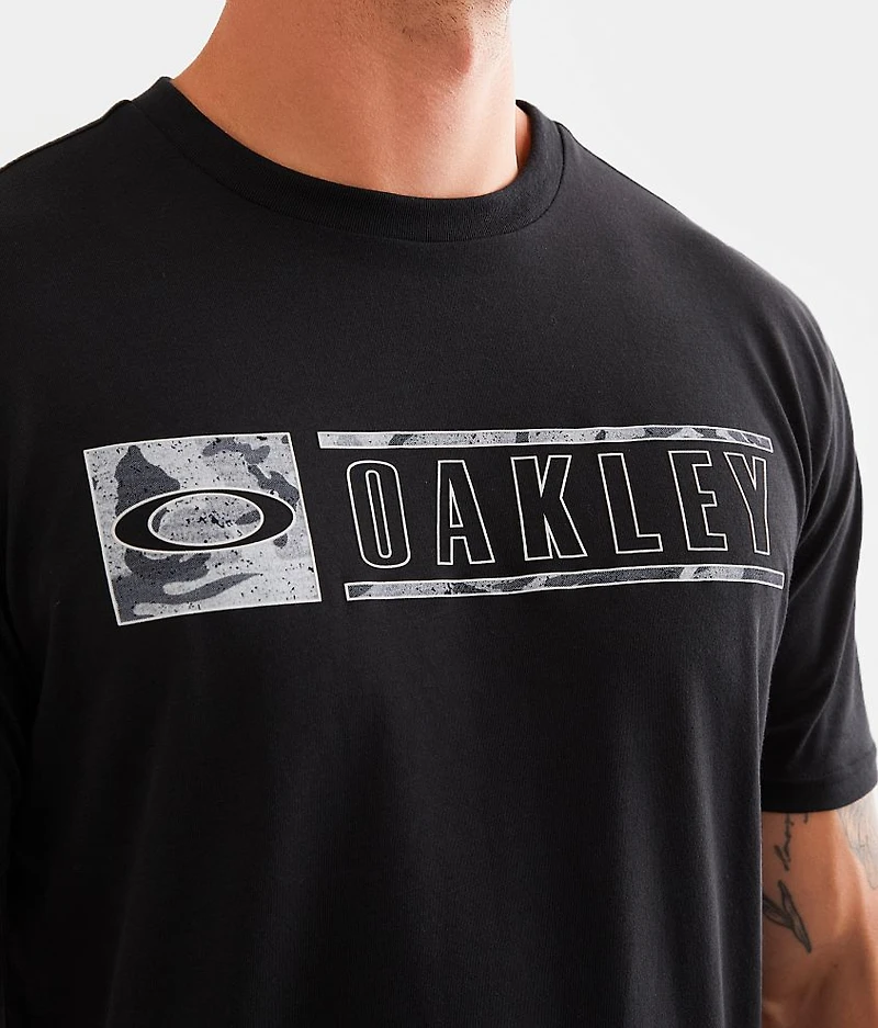 O Bark Plate Hydrolix™ T-Shirt