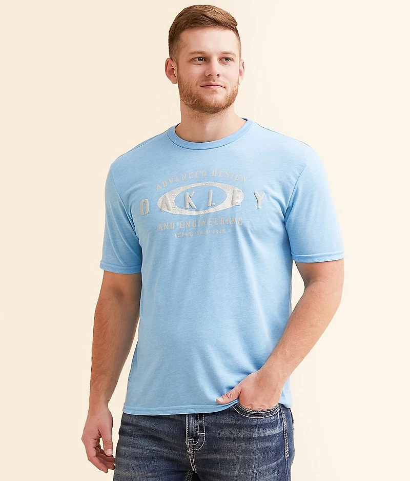 Spray Stencil O Hydrolix™ T-Shirt