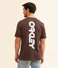 B1B Vertical O Hydrolix™ T-Shirt