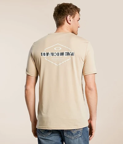 Crackle Shield O Hydrolix™ T-Shirt