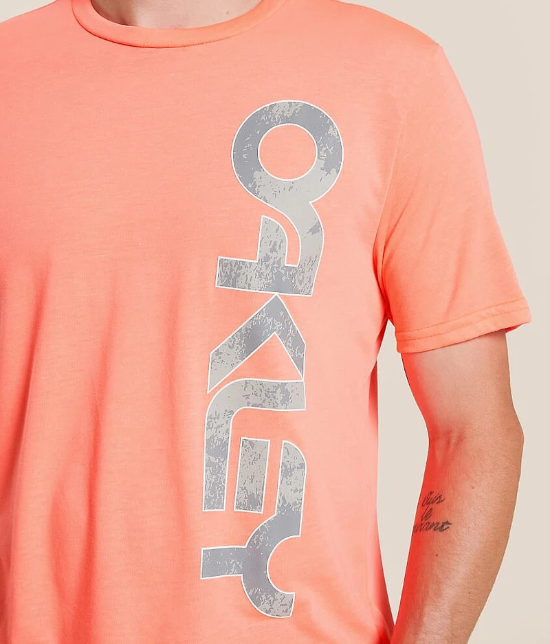 B1B Concrete O Hydrolix™ T-Shirt