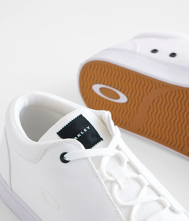 Banks Low Sneaker