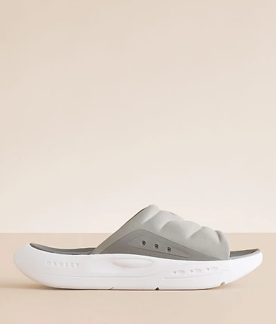 Studio Slide