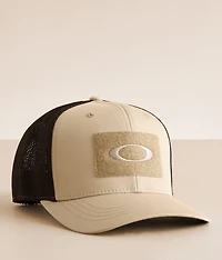 Si 110 Flexfit Trucker Hat