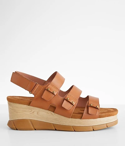 Essence Flatform Sandal