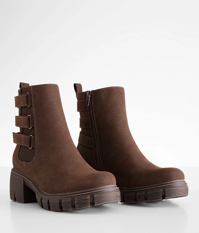 Camden Lug Ankle Boot