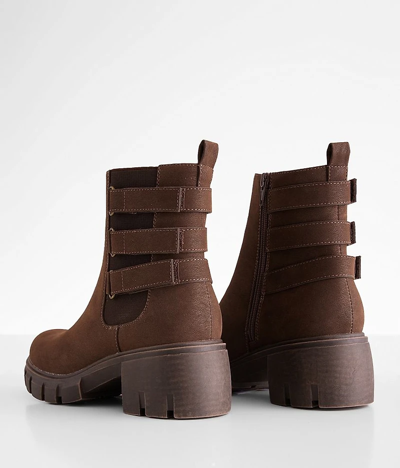 Camden Lug Ankle Boot
