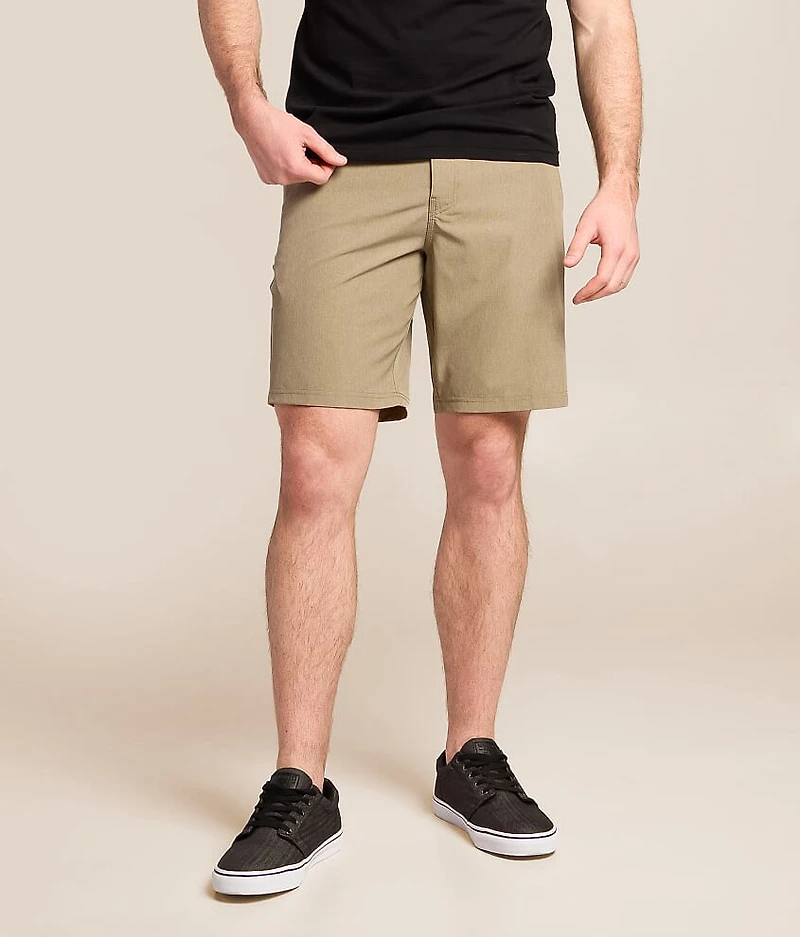 Reserve Hybrid Stretch Short