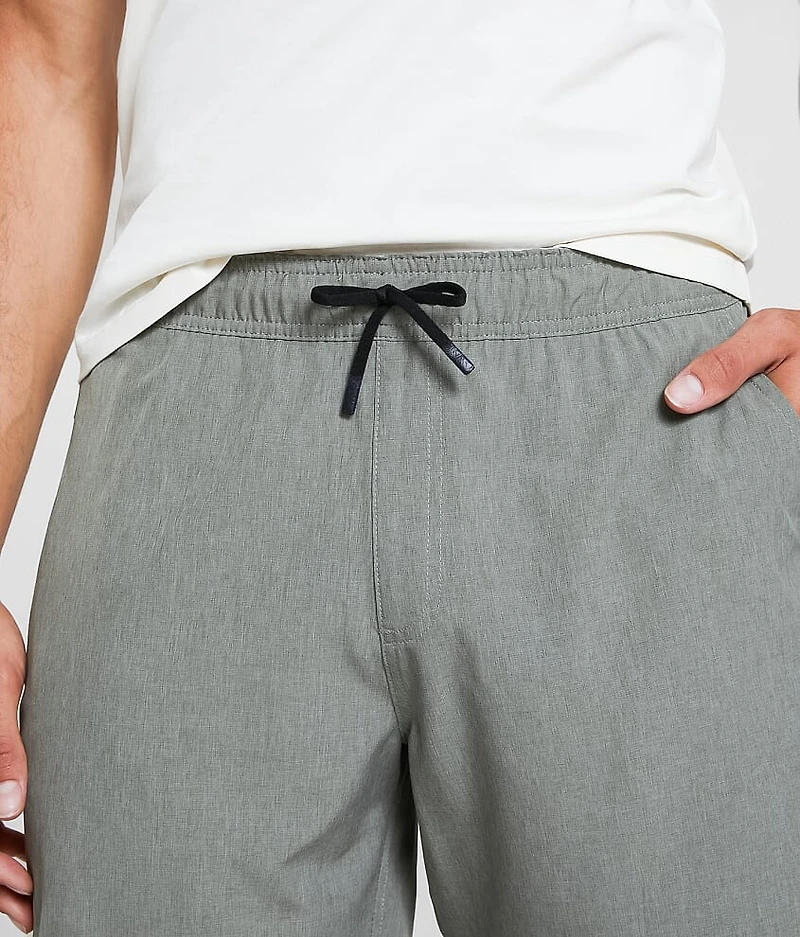 Bow Performance Stretch Short