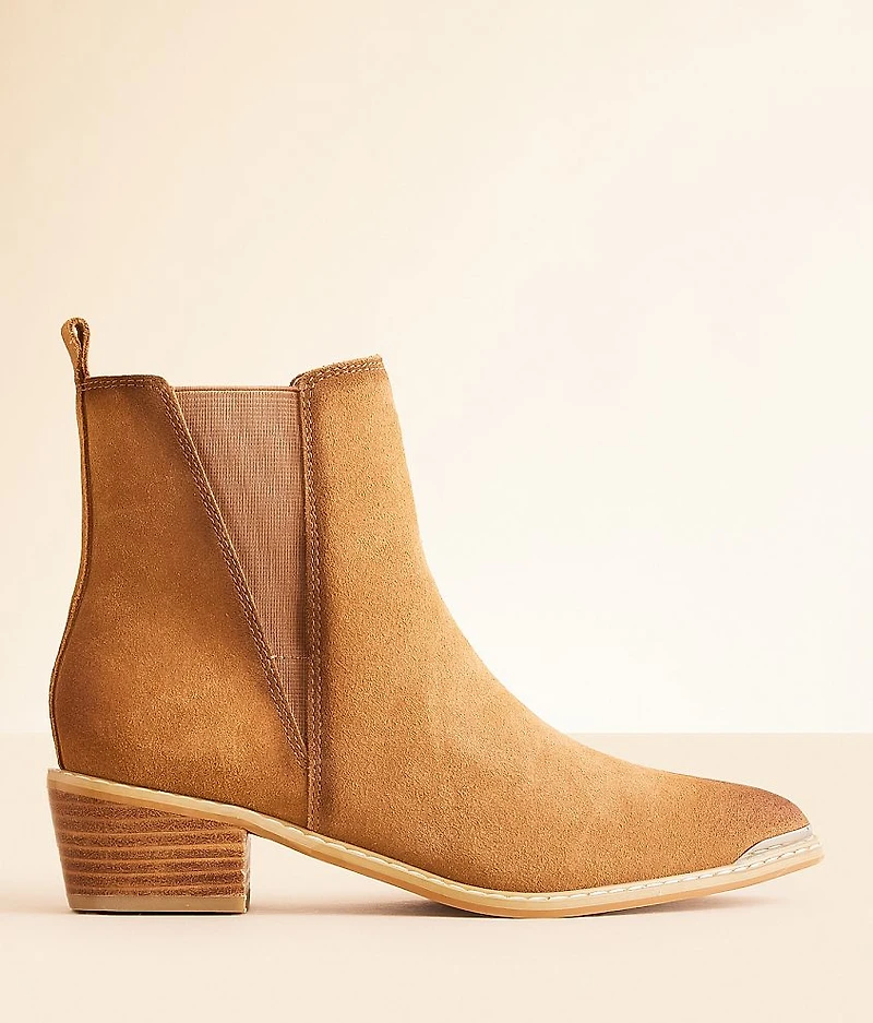 Wylie Leather Ankle Boot