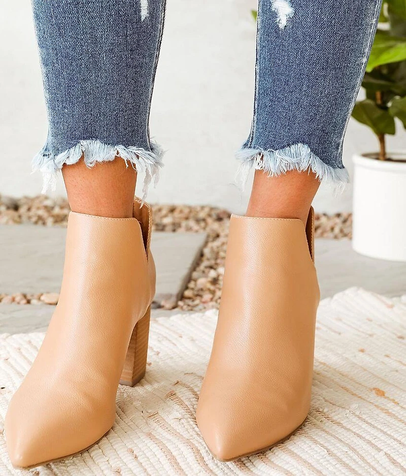 Mid-Rise Ankle Skinny Jean