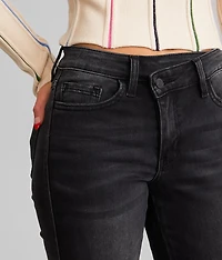 High Rise Slim Straight Stretch Jean