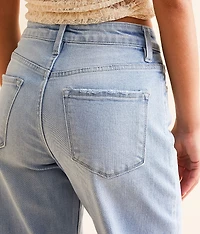 Mid-Rise Barrel Stretch Jean
