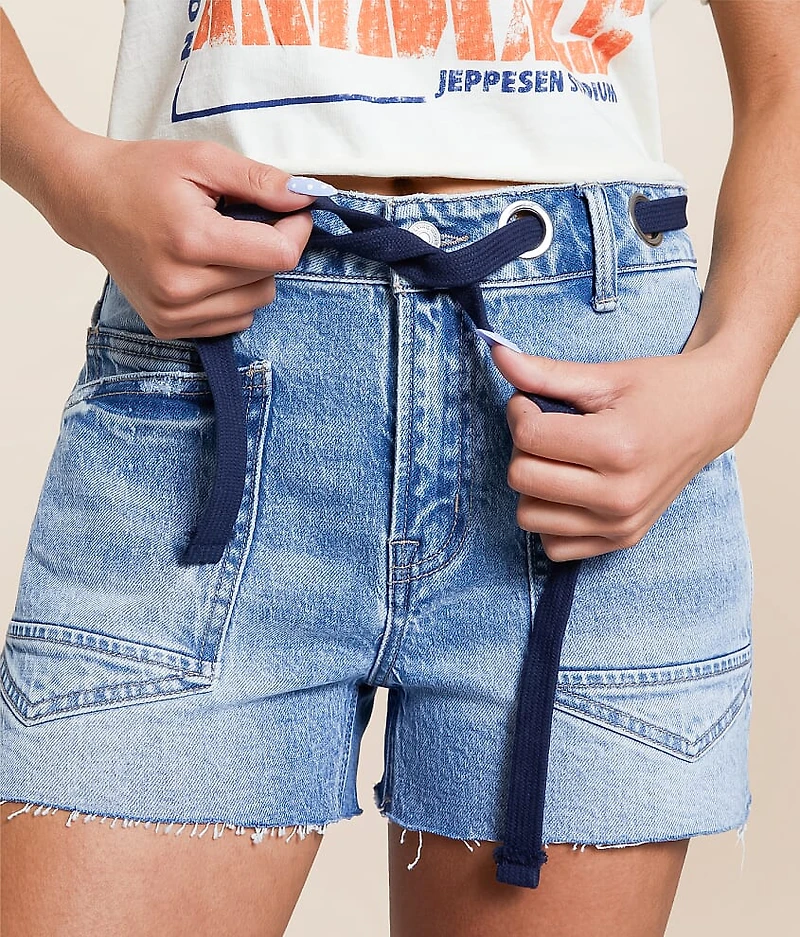 Loose Stretch Short