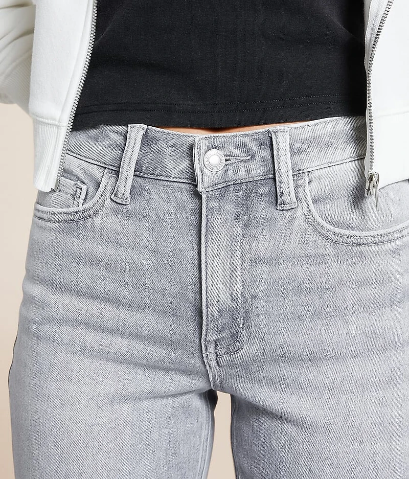 Evie High Rise Classic Straight Stretch Jean