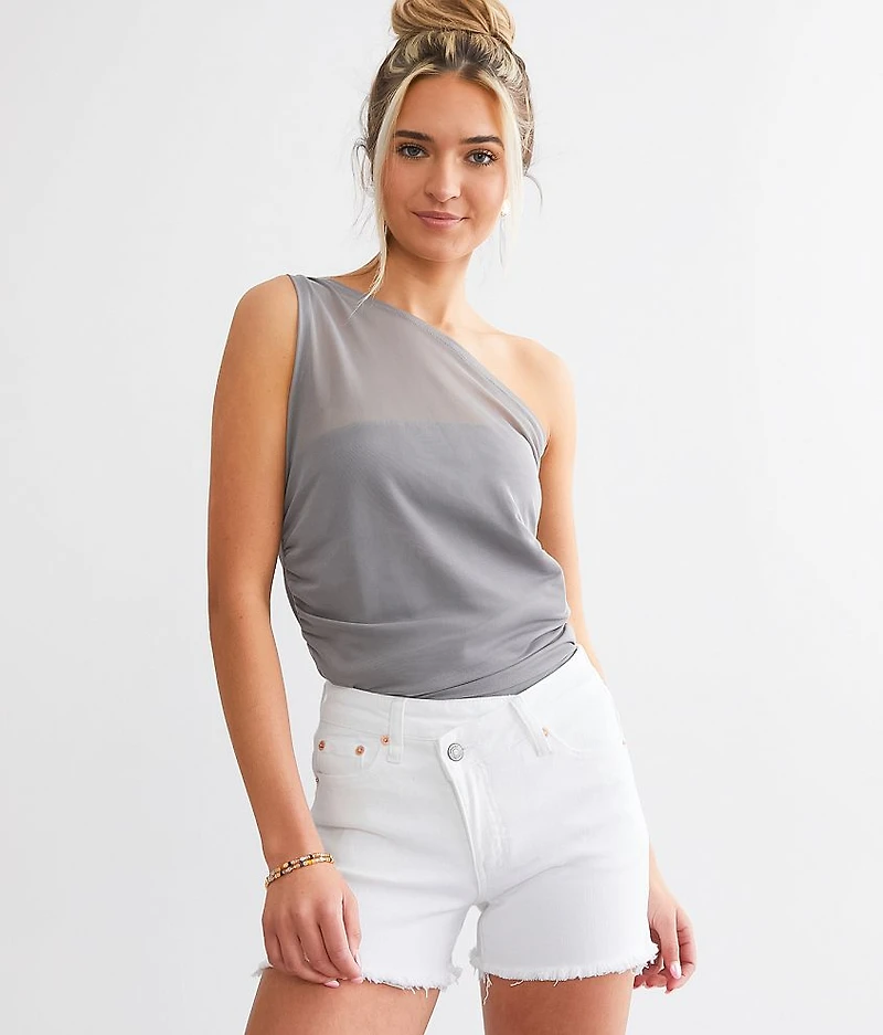 The Mid-Rise Stretch Short