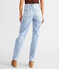 The Relaxed Straight Jean