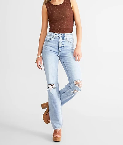 The Relaxed Straight Jean