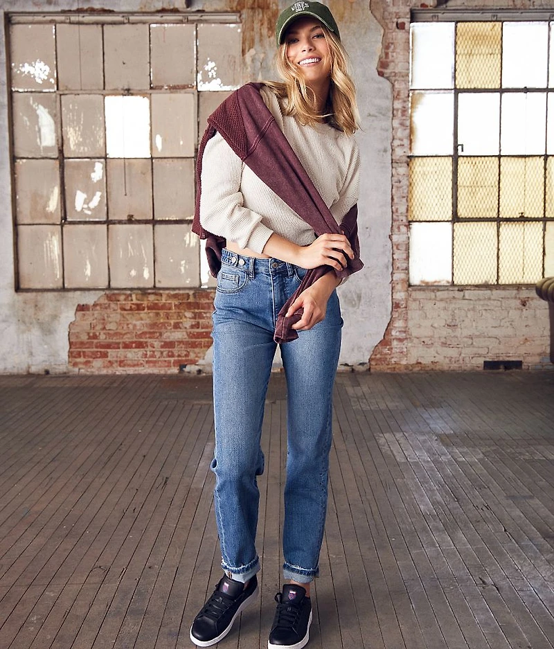 The Relaxed Straight Stretch Jean