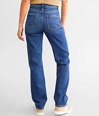 The Relaxed Straight Jean