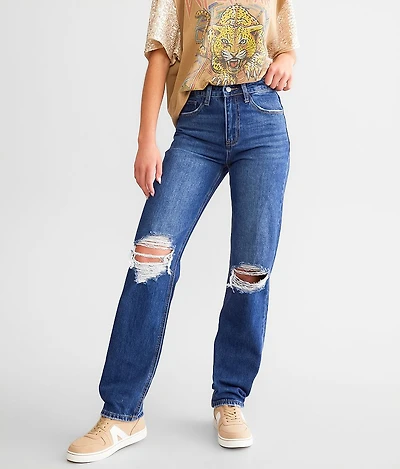 The Relaxed Straight Jean