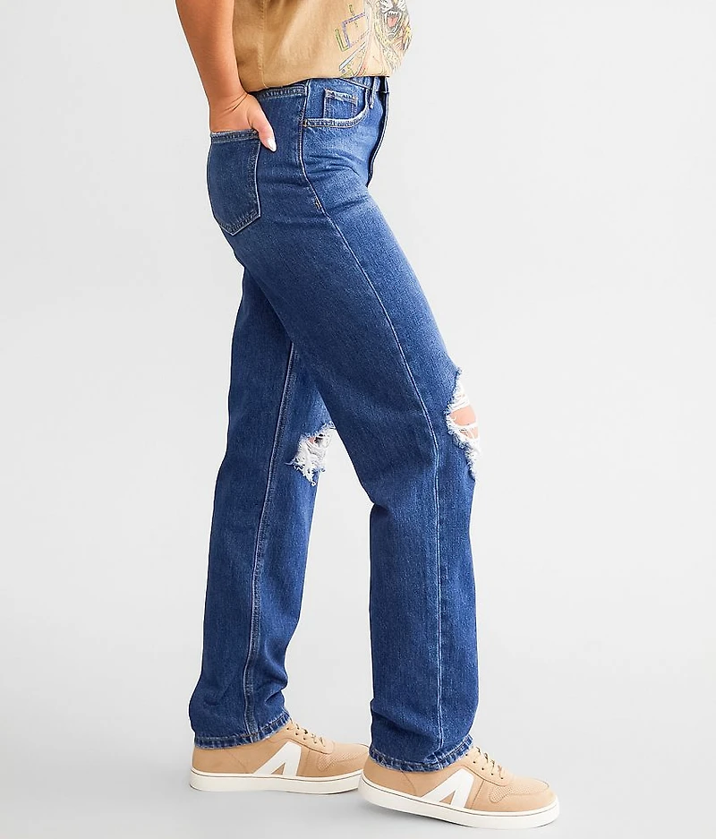 The Relaxed Straight Jean