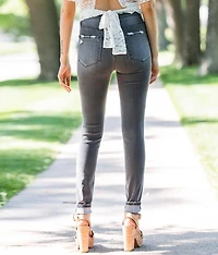 Ultra High Rise Skinny Stretch Jean