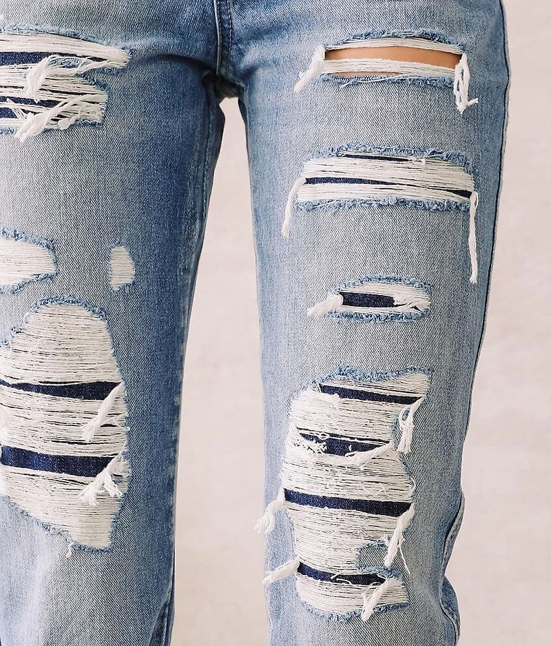 Ultra High Rise Taper Jean