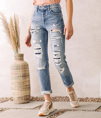 Ultra High Rise Taper Jean