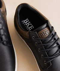 Luke Sneaker