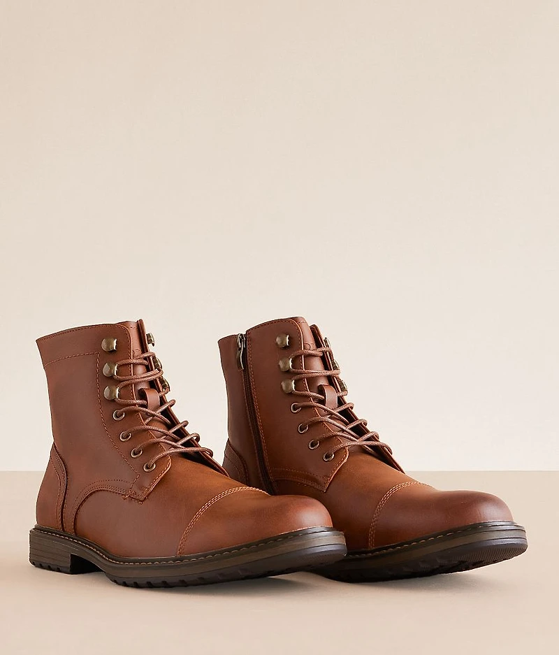 Travis Boot