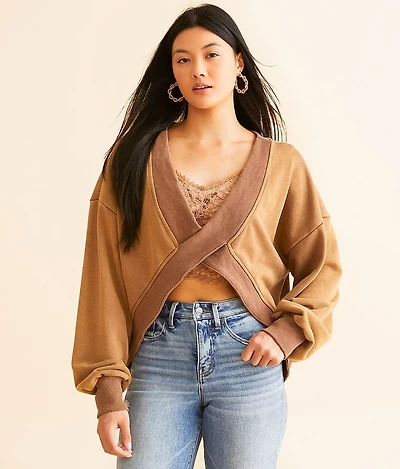 Criss Cross Pullover