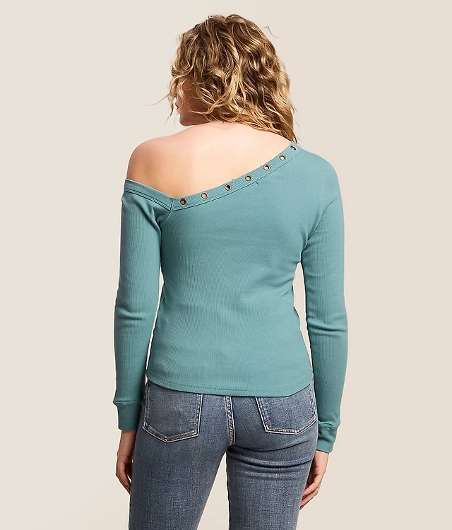 Grommet Buckle Top