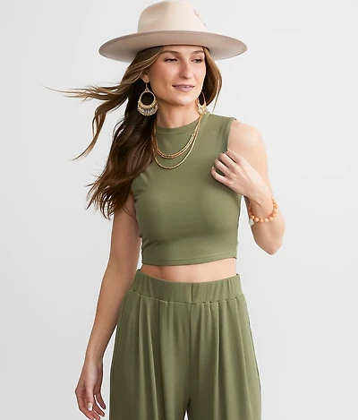 Ribbed Keyhole Tank Top