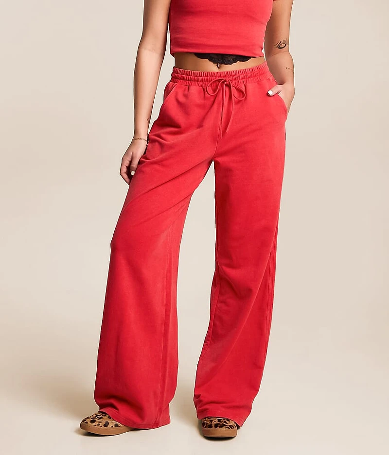 Washed Wide Leg Sweatpant