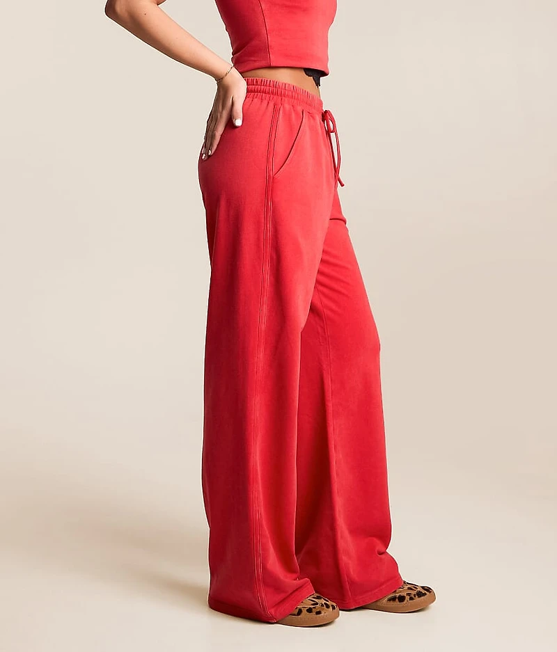 Washed Wide Leg Sweatpant
