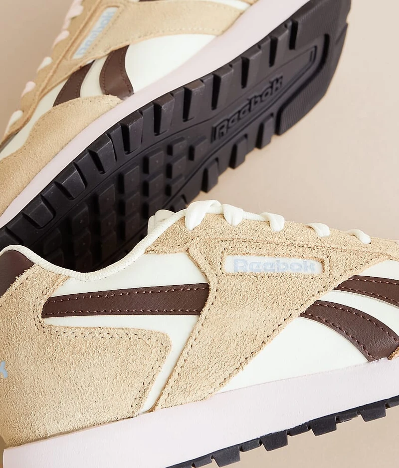 Glide Leather Sneaker