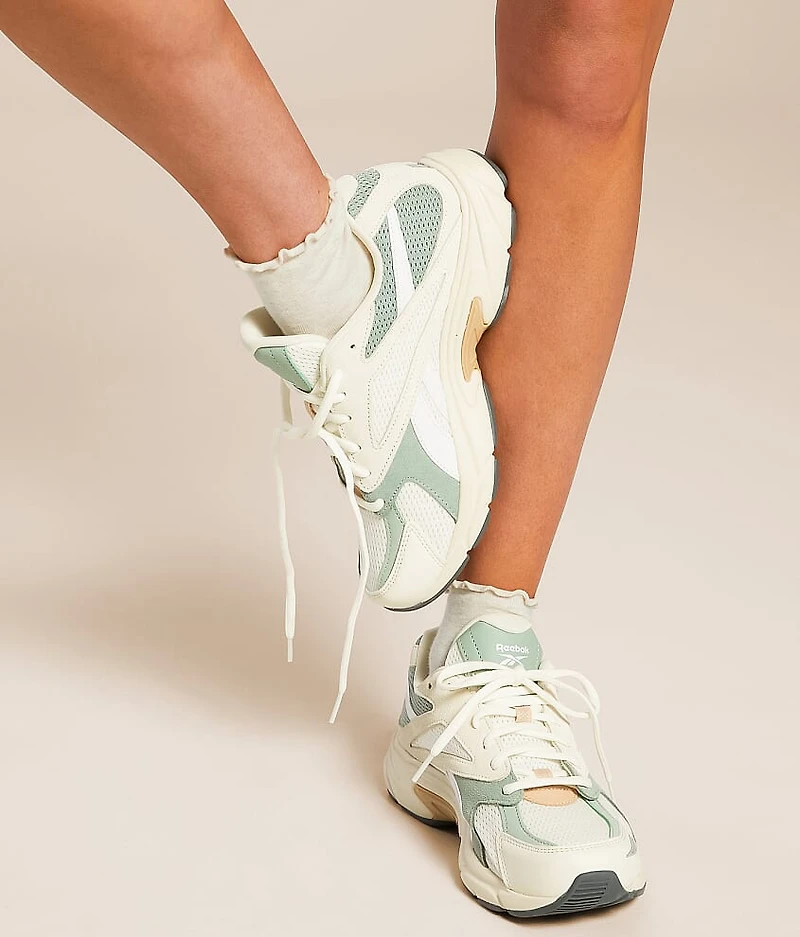 Road Prime Essentials Leather Sneaker