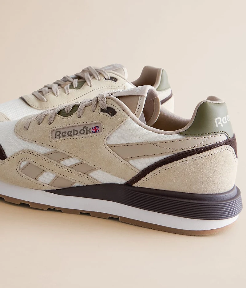 Classic 89 Leather Sneaker