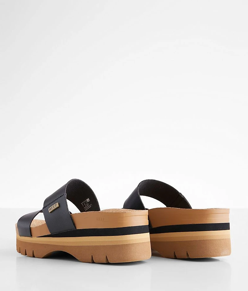 Vista Hi Cushioned Flatform Sandal