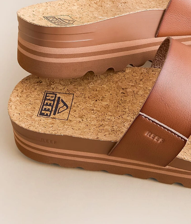 Cushion Vista Hi Flatform Sandal