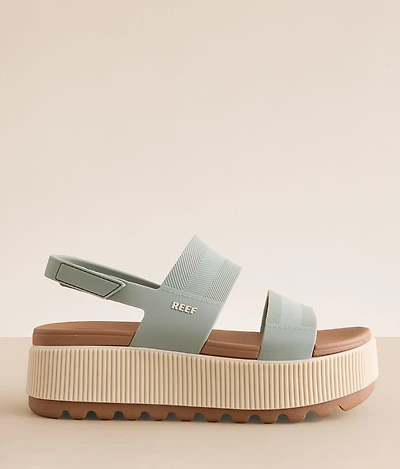 Water Vista Higher Flatform Sandal