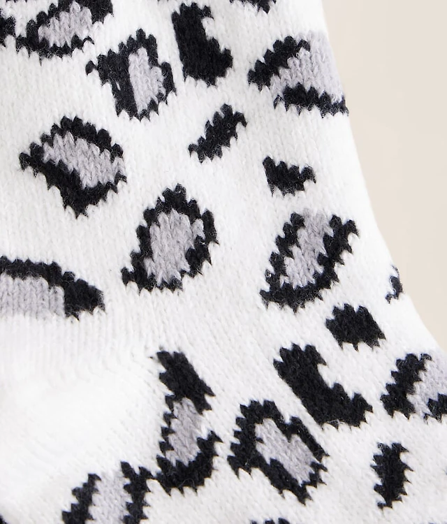 BKE Plush Leopard Print Socks