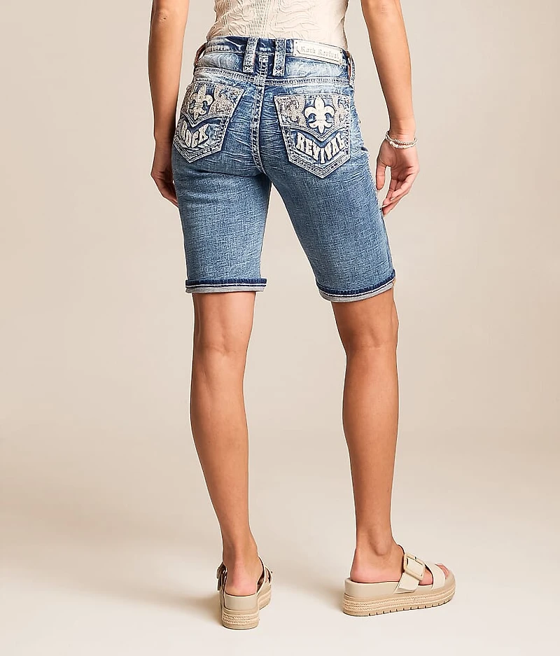 Alyvia Universal Bermuda Short