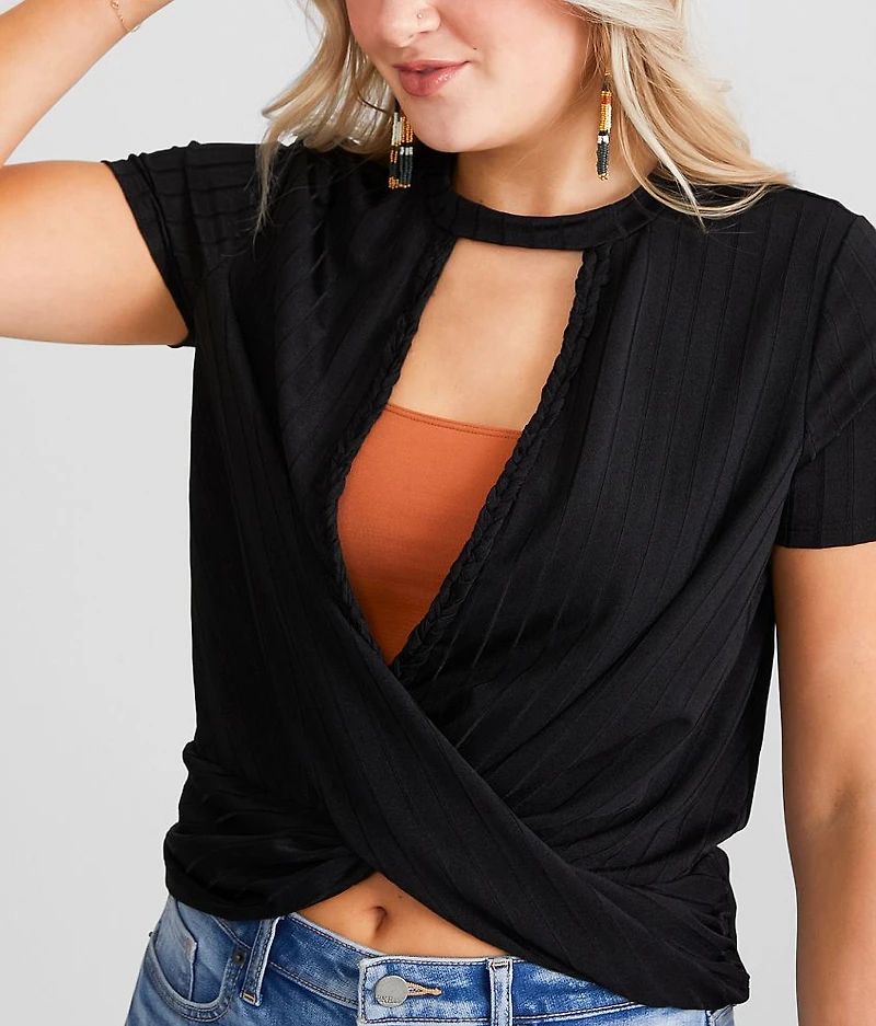 Front Twisted Top