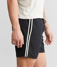 Breakout Stretch Short