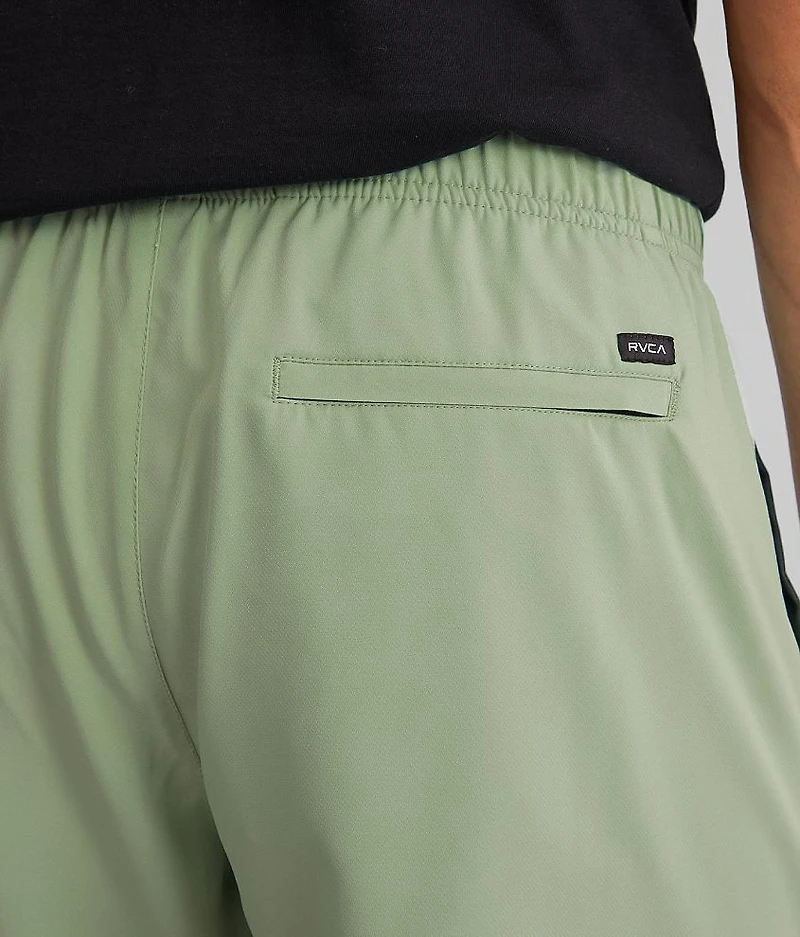 Yogger IV Active Short